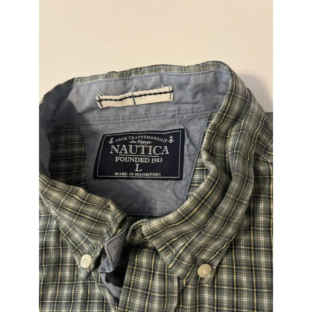 NAUTICA‎ Sea Voyage Mens L Button Down Green Plaid 100% Cotton Shirt